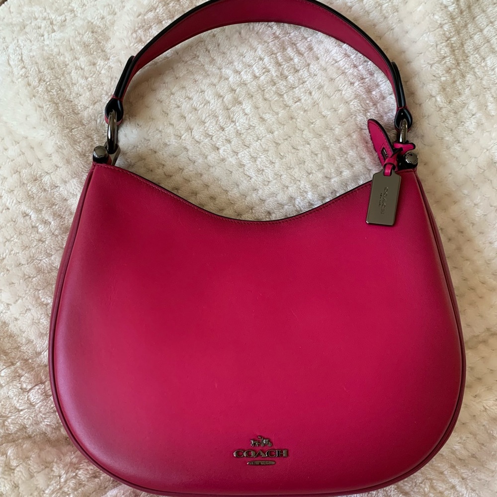 SOLD! 💯Authentic Coach shoulder bag